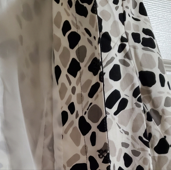 A. GIANNETI Jacket, Mosaic print with Sequined trim.  Size M - Picture 7 of 9